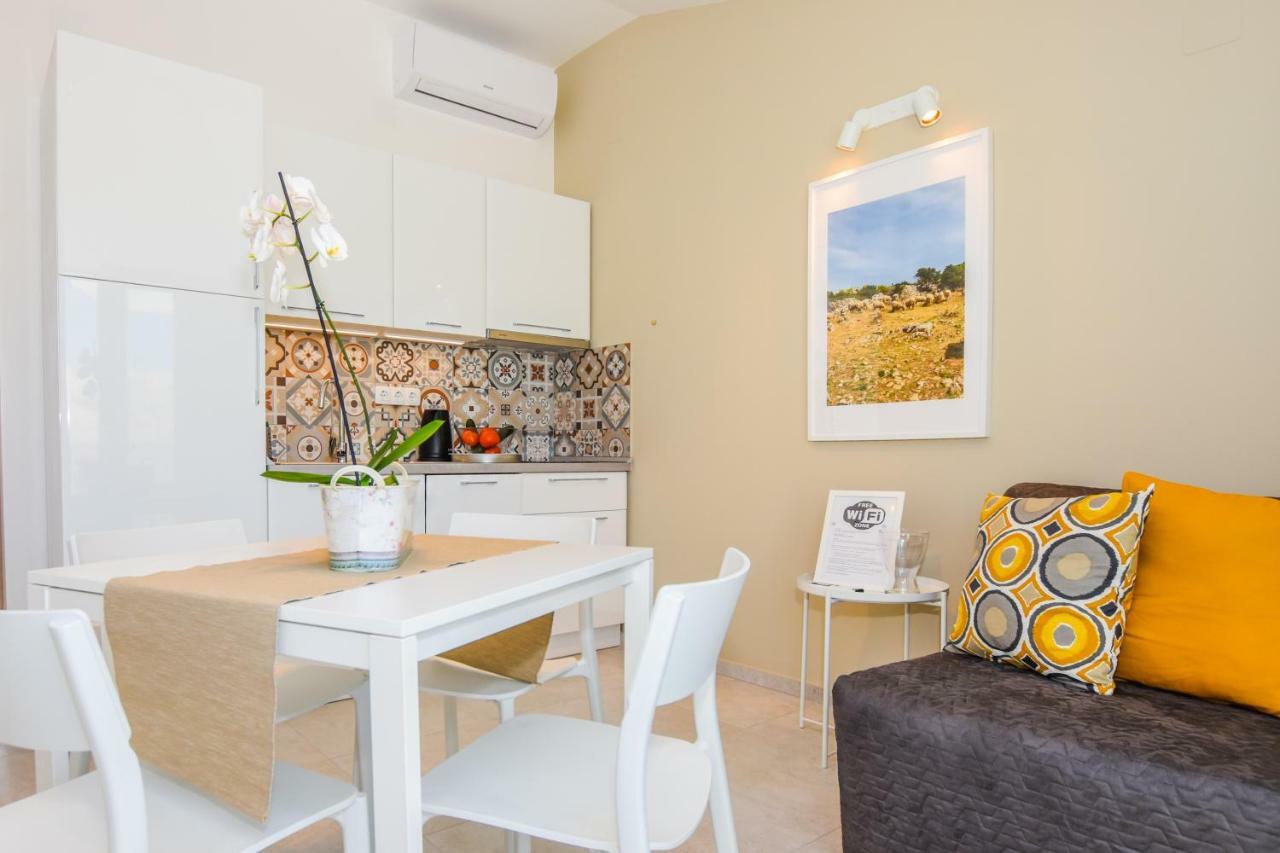 Villa Magena - Luxury Apartments In Pag Center Pag Town Exterior photo