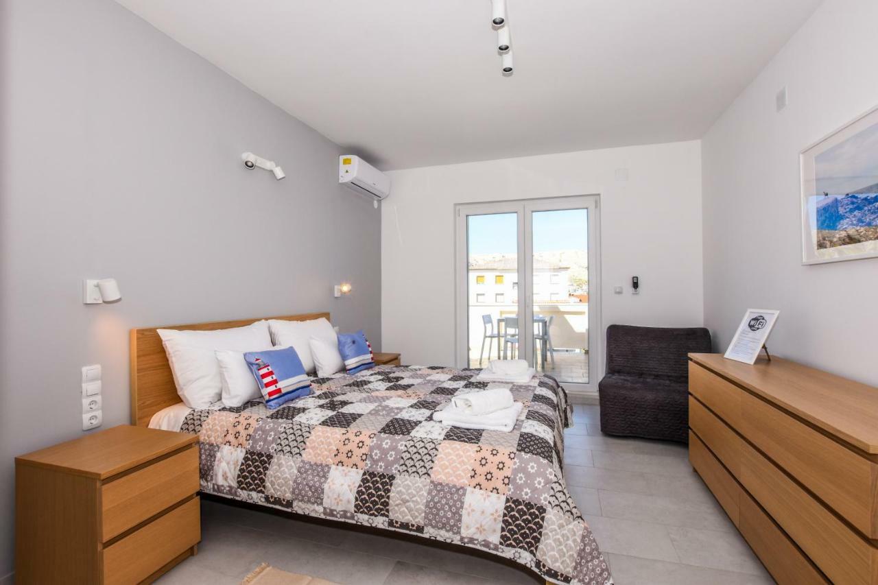 Villa Magena - Luxury Apartments In Pag Center Pag Town Exterior photo
