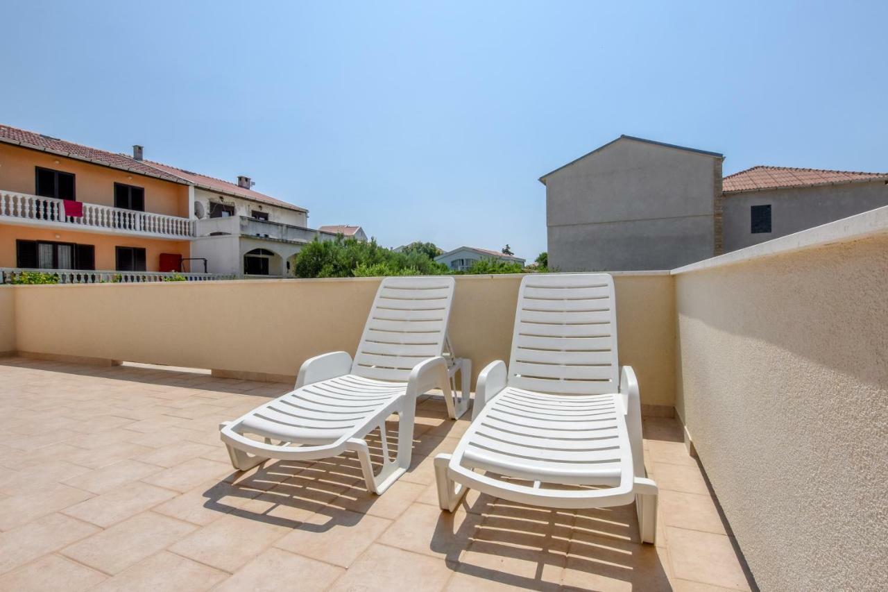 Villa Magena - Luxury Apartments In Pag Center Pag Town Exterior photo